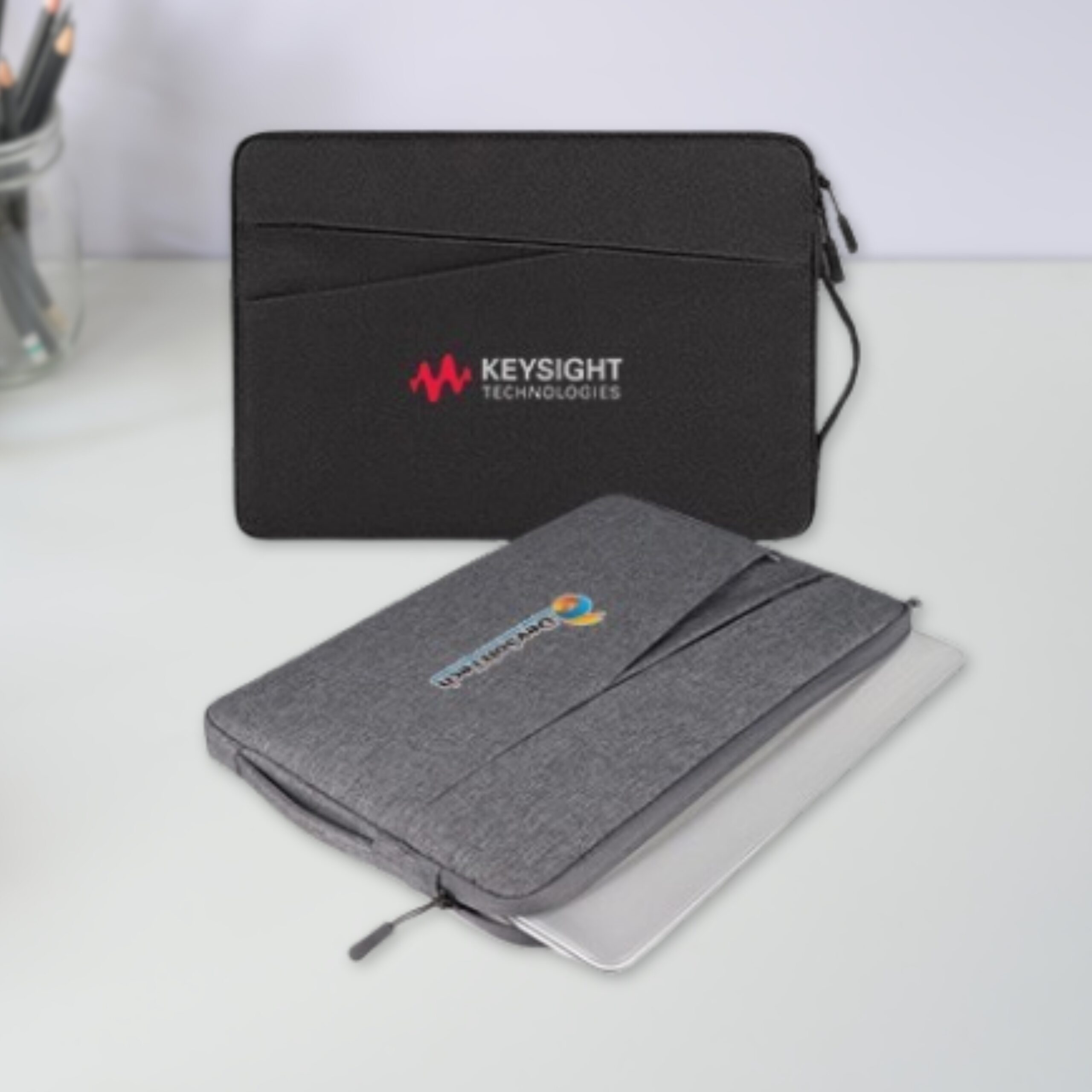 LAPTOP POUCH 14" - CUSTOMISABLE - HLP005 - Image 2